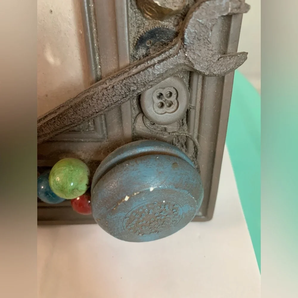 Snips and Snails Pocket Found Things Resin Rustic Freestanding Picture Frame
